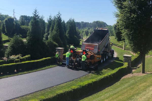474276760_1149516150209578_2514455380398578569_n Driveway Paving